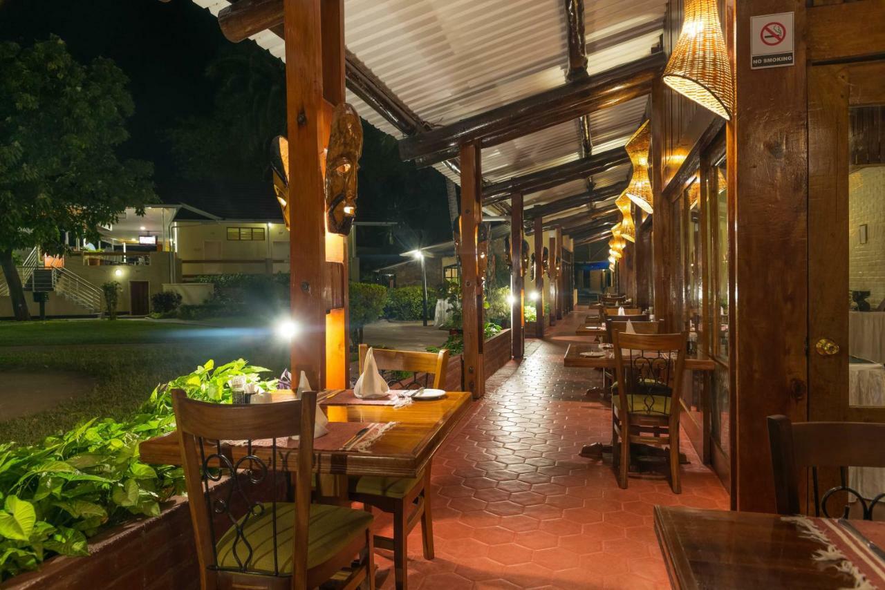 Sunbird Nkopola Hotel Chipoka Exterior photo
